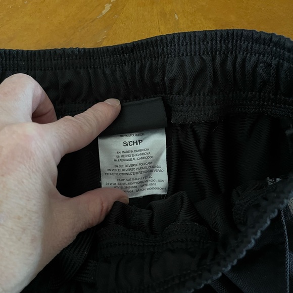 AND1 Tear Away Athletic Side Snap Pants Black & Gray Mens Small Y2K Basketball - Picture 3 of 5